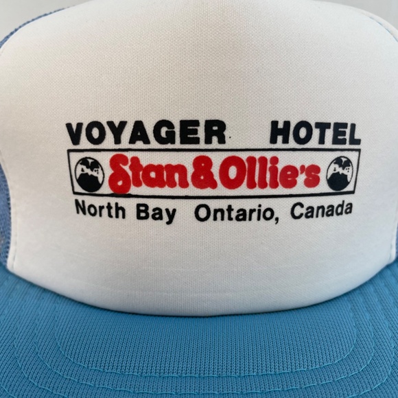 Voyager Hotel North Bay Ontario Blue White Trucker Hat NEW - Picture 9 of 10